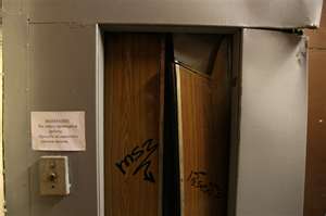 Сумские лифты в домах ОСМД и ЖСК могут надолго остановиться