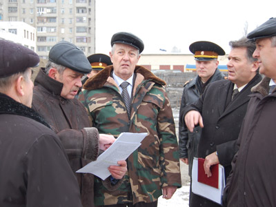 Председатель областного совета поддержал Галаева на руинах 